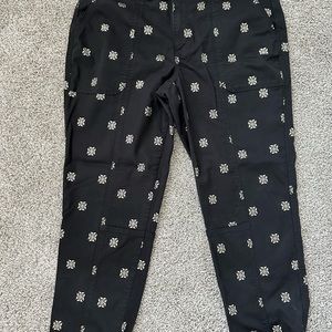 WHBM crop pants
